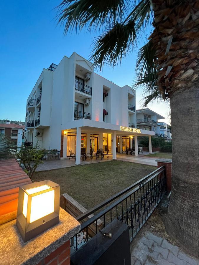 Bayram Hotel Cesme Exterior photo